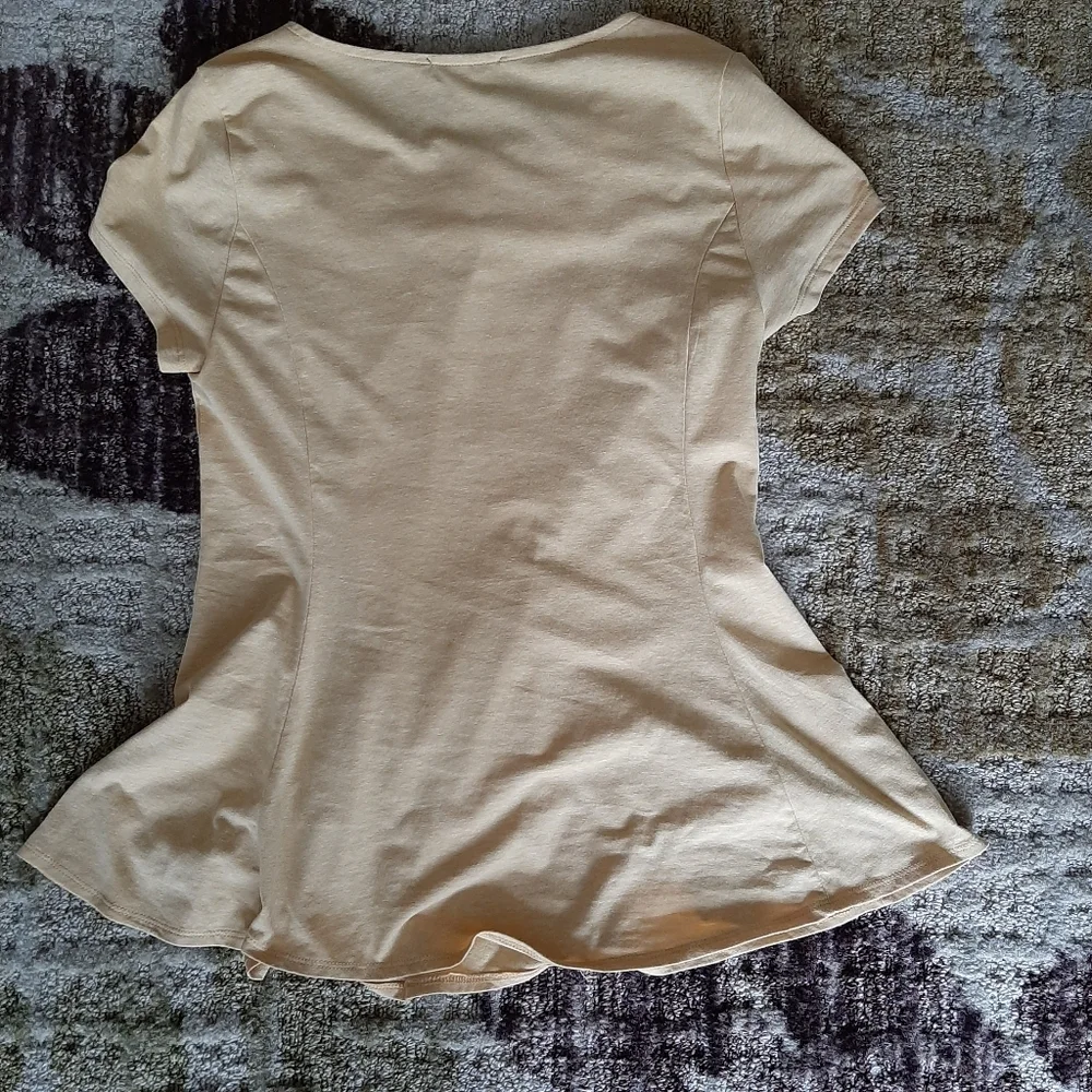 INTERNATIONAL CONCEPTS EMBROIDERED TEE - Picture 12 of 15
